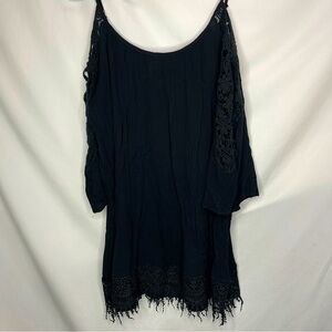 Women’s black cold shoulder lace detail dress
